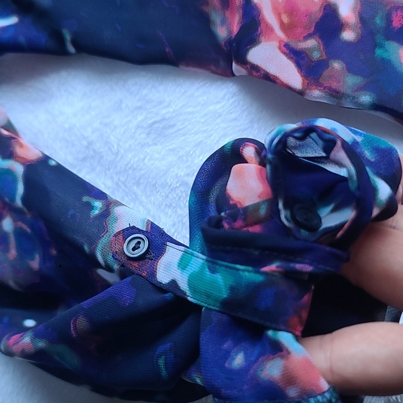 A.N.A. Hi-Low Tunic | Cuffed Sleeve | Sheer Blouse | Women's Size Small - Picture 2 of 9